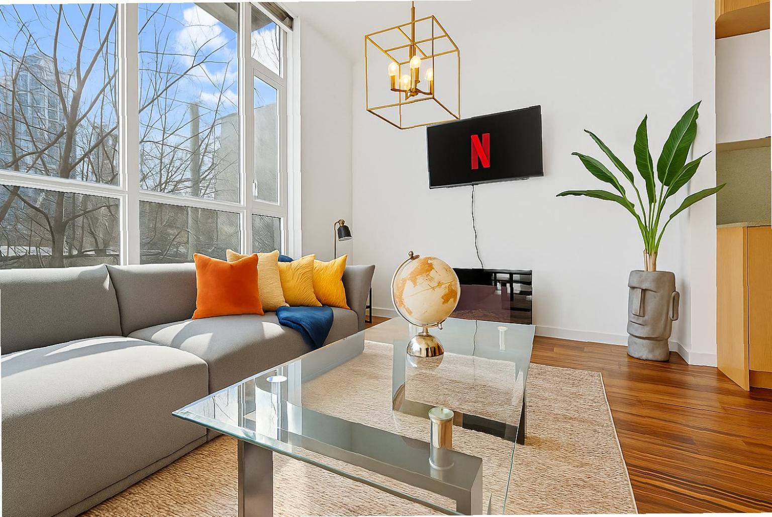 Massive 2Br Suite For 8 Guests Heart Of Downtown Vancouver Vancouver